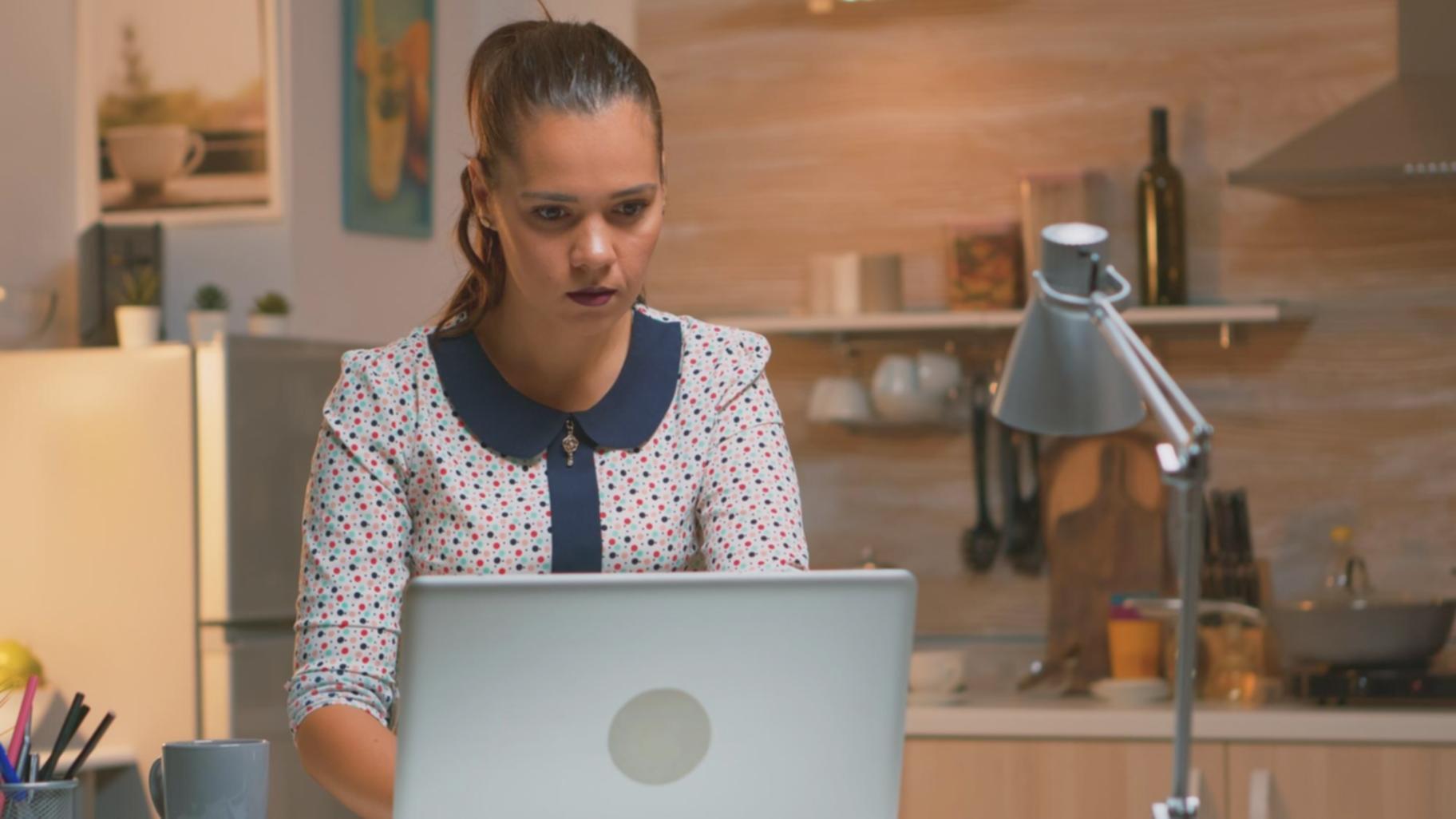 Espace de formation avec supports pédagogiques modernes